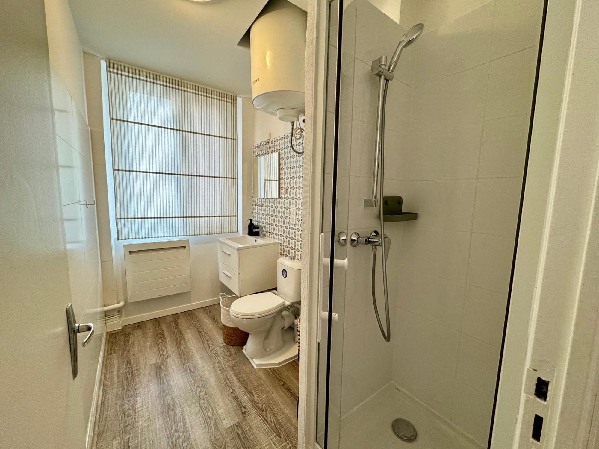 Suite Tango Lyon Luaran gambar